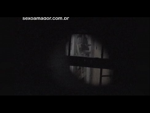 ❤️ Lourinho é filmado secretamente por um voyeur de bairro escondido atrás de tijolos ocos Porno vídeo em pt.xywewl.top ☑